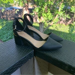Call it Spring Women’s Black Vegan Leather Ankle Strap Block Heels Size 6